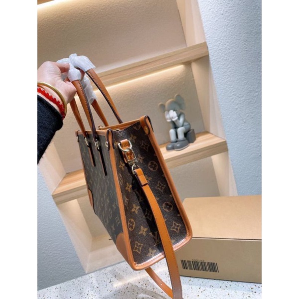 Túi xách nữ LV công sở siêu sang size 38 kèm ví