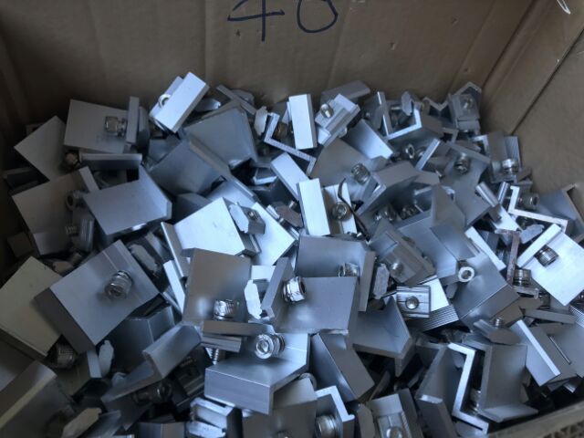 Kẹp bìa chuyên dụng 40mm kèm bu lông và con chạy