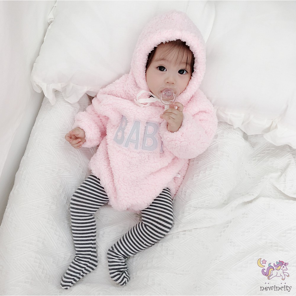 Bộ áo liền quần lông nhung phối mũ trùm phong cách Hàn Quốc đáng yêu cho bé gái sơ sinh