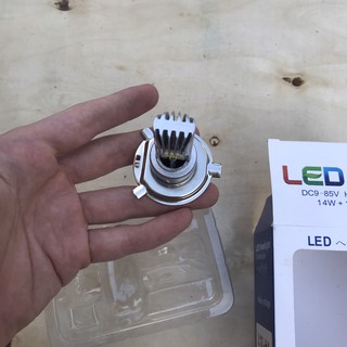 Đèn pha LED xe máy BMA 2 tim chân H4 siêu sáng
