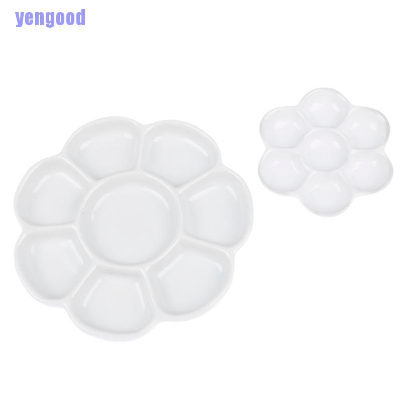 Bảng màu nước bằng sứ thiết kế đơn giản tiện dụng