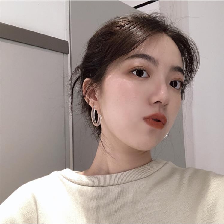 Khuyên Tai Tròn Trong Suốt Cá Tính Độc Đáo Hợp Thời Trang 2021 Cho Nữ A617