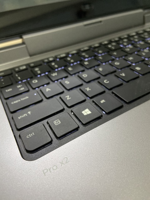 Tablet laptop HP X2 Pro i5-4202Y Ram 4G ssd 128G 2pin cảm ứng đa điểm | BigBuy360 - bigbuy360.vn