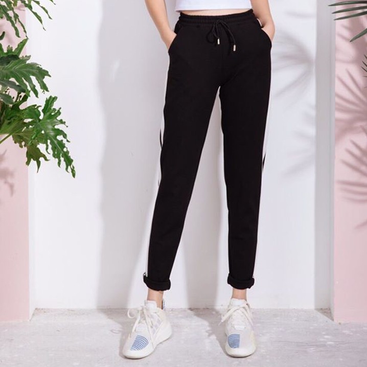 Quần jogger nữ chất Umi Hàn Quốc phối sọc 2 bên, hàng cực hot đủ size | BigBuy360 - bigbuy360.vn