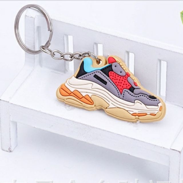 Móc khóa Balen 3D in một mặt cực đẹp - đủ màu