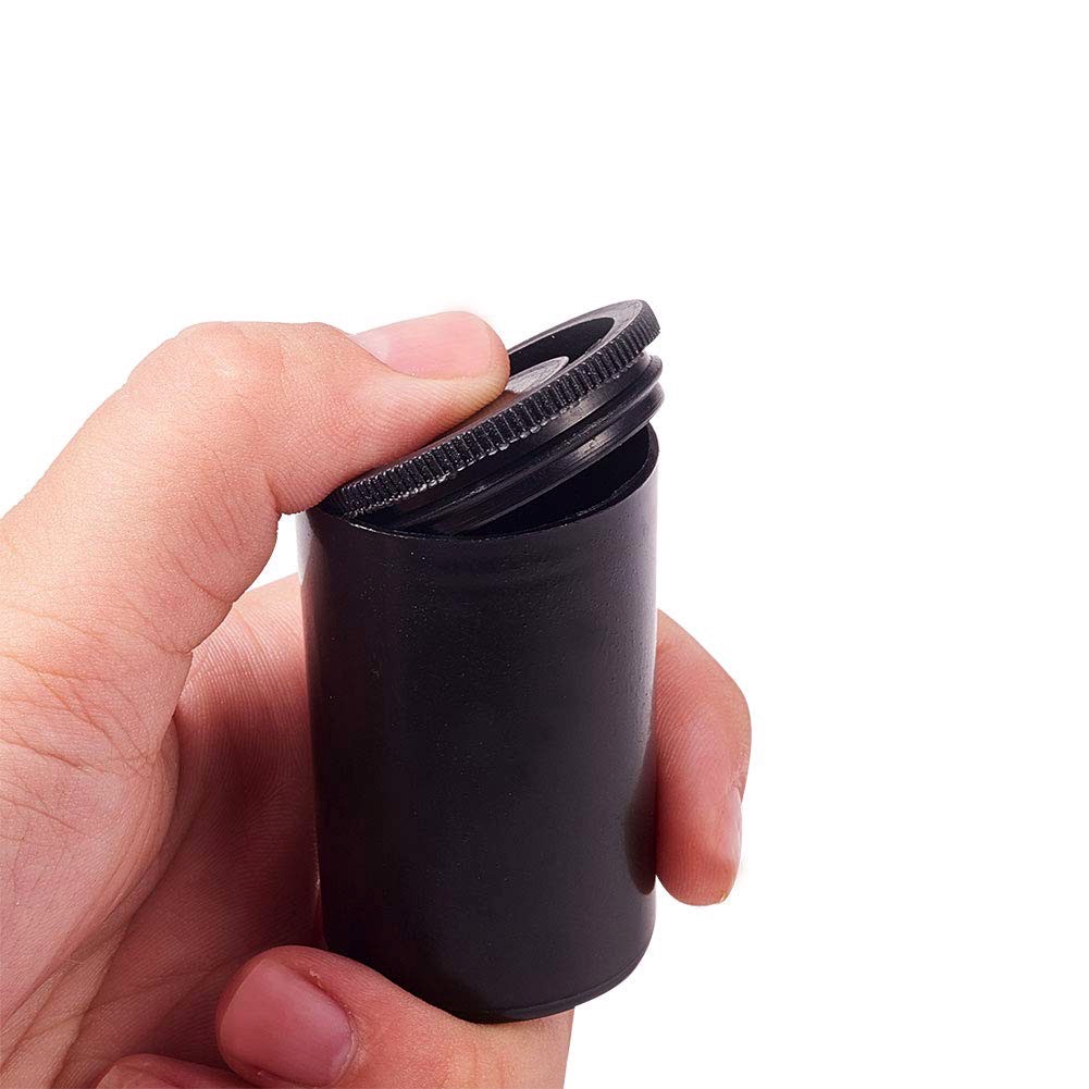 Hộp nhựa đựng film máy ảnh - Màu đen - Kín Sáng