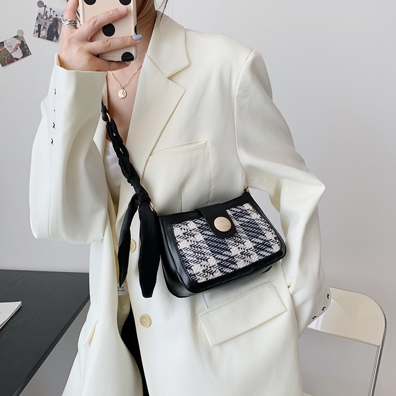 Túi đeo chéo nhỏ họa tiết sọc caro thời trang mùa hè 2021 cho nữ