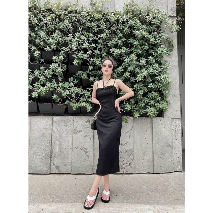 đầm gân body suông kiểu cổ dây yếm hở lưng