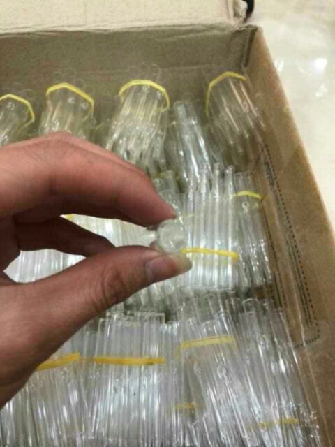ỐNG HÚT MỤN THỦY TINH