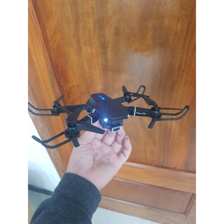 Máy bay flaycam