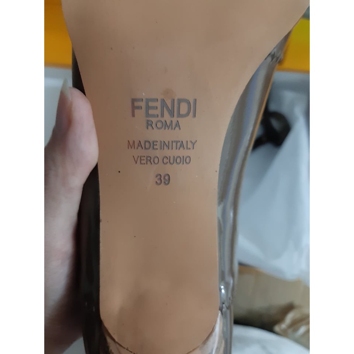 Boots fen.di full box, màu nâu cổ lửng, da bóng, tháo được đai đi thành 2 kiểu | BigBuy360 - bigbuy360.vn