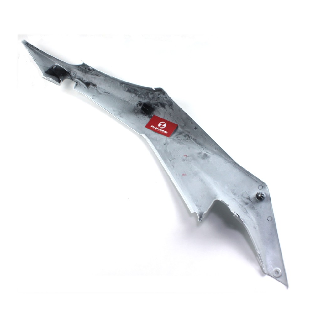 Bụng Sau Phải Trắng - Raider K6, Satria K9, Raider K9 - ZIN ZIN MOTOR