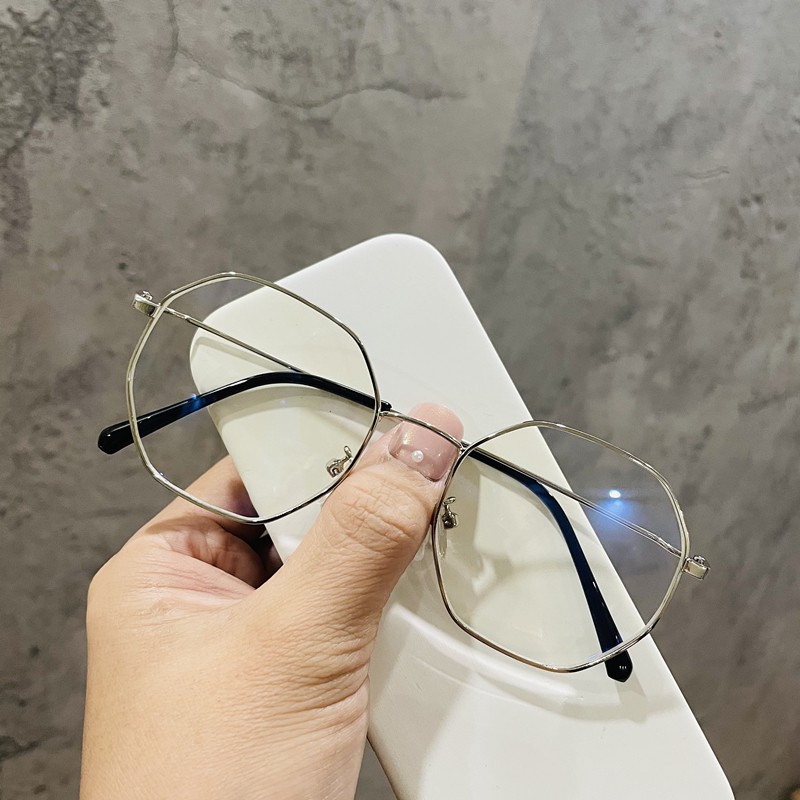 [Sale Sốc - Freeship] Mắt Kính Gọng Phá Cách Chống Bức Xạ Kiểu Dáng Dễ Thương Thời Trang Cho Nam - Nữ Thời Trang