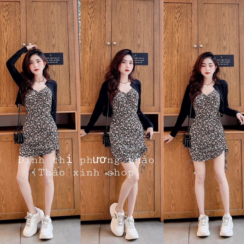 Set váy 2 dây hoa kèm áo khoác đen cardigan Váy 2s dúm hông áo cadigan