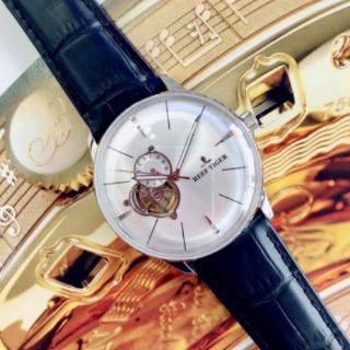 Đồng hồ nam Reef Tiger RGA8239-YWB