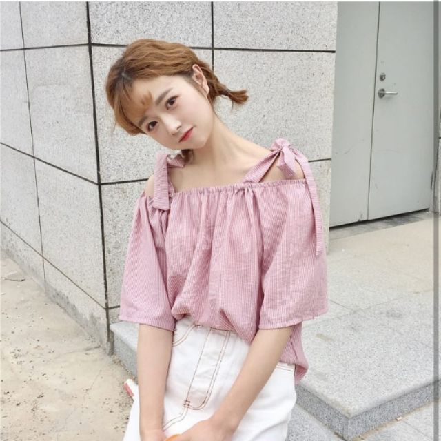 Áo trễ vai hồng