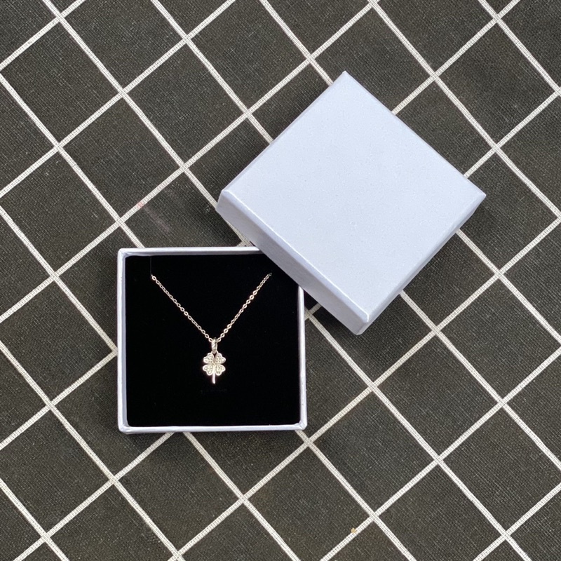 Hộp Đựng Trang Sức Màu Trắng Ánh Kim Size 7x7x2.5cm - Hộp Đựng Dây Chuyền Bằng Giấy