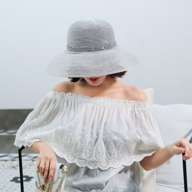 Mũ cói lồng đèn viền đá siêu độc