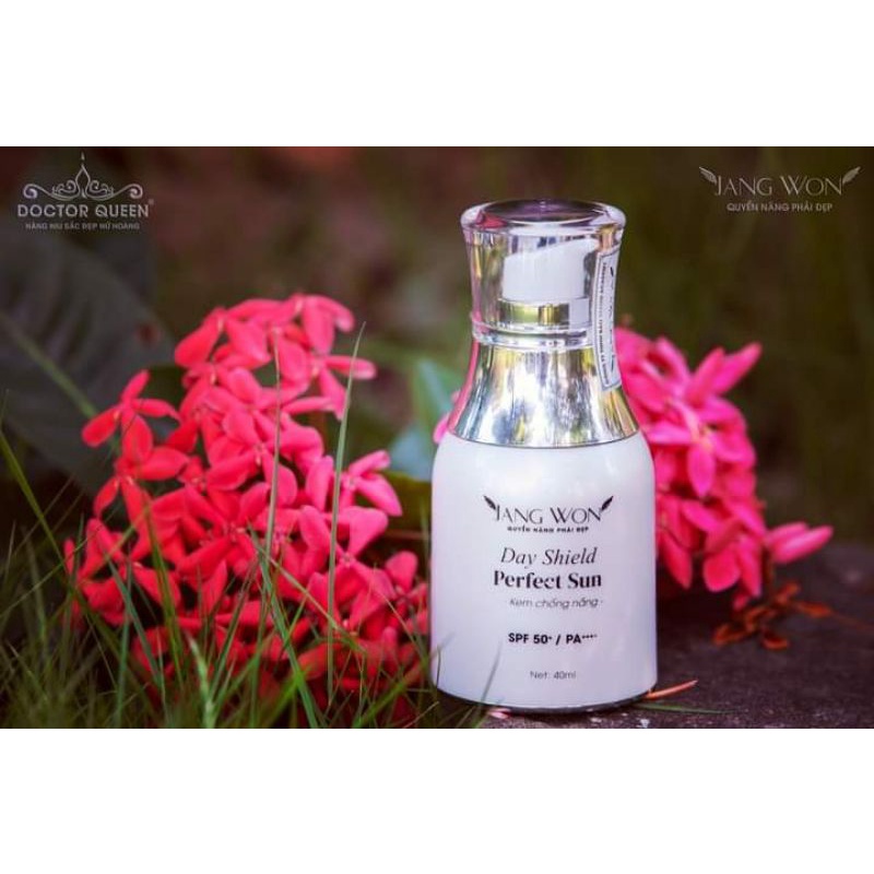 Kem chống nắng hàng doctor queen - và kiêm trang điểm