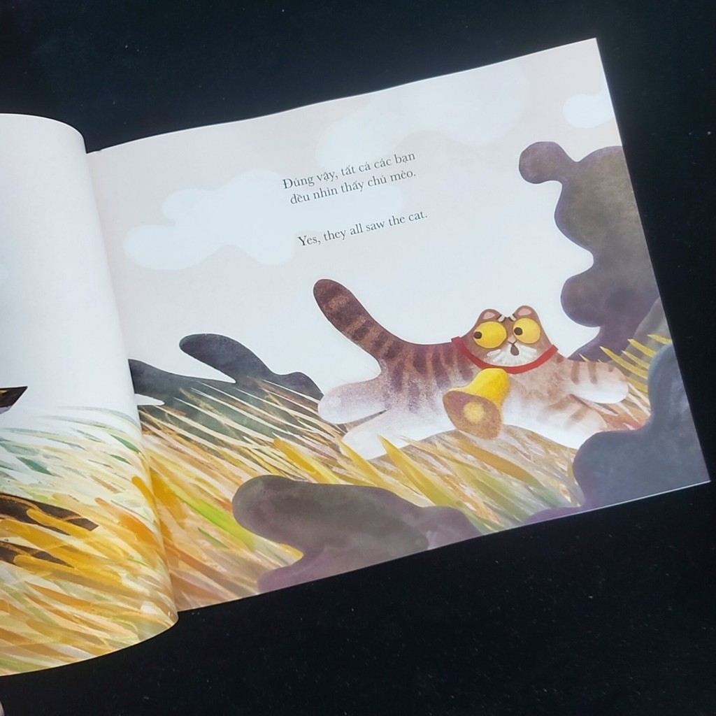 Sách - Picture book song ngữ Ai cũng nhìn thấy chú mèo (dành cho bé 0-6 tuổi)