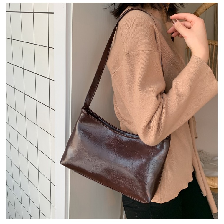 Hot trend _ Túi kẹp nách da trơn _ H13 | BigBuy360 - bigbuy360.vn