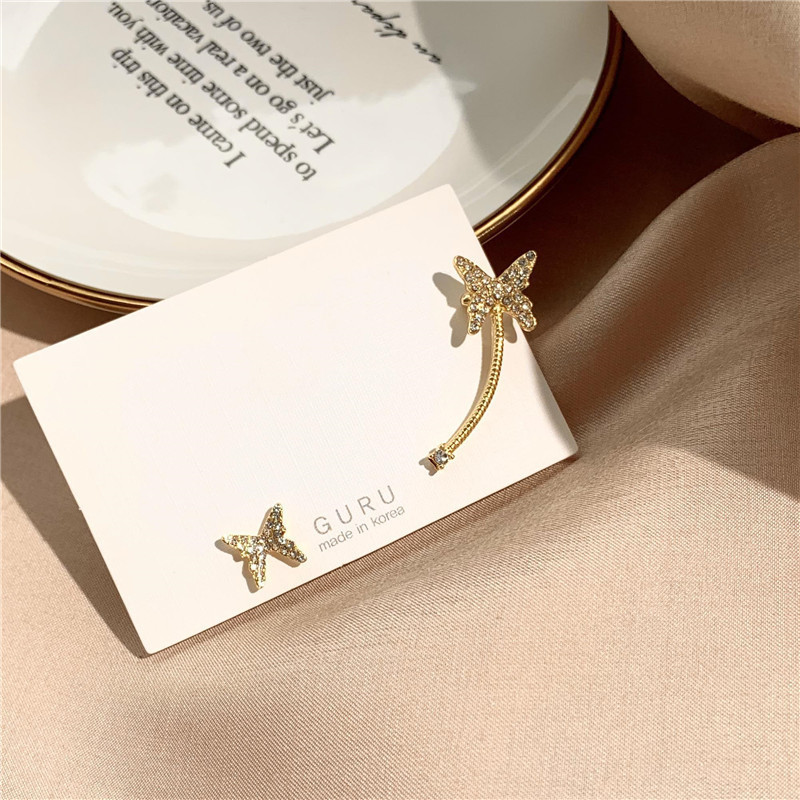 Khuyên tai hình bướm đính đá Zircon phong cách Hàn Quốc