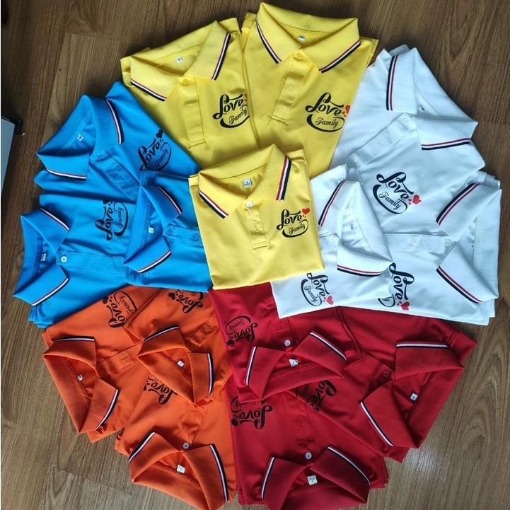 Áo gia đình có cổ 3/4/5 người in logo LOVE FAMILY dễ thương .Chất Liệu Poly Thái 4 Chiều Đủ Size Cho Từ 8 đến 100kg .