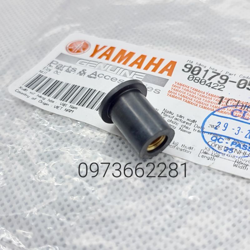 Đai ốc, tán bắt nhựa mặt nạ, bửng body kit xe EXCITER 2005-2010 zin