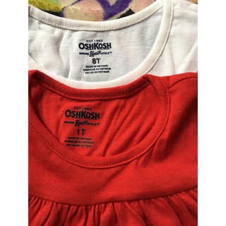 combo bộ và áo váy oshkosh cho bé