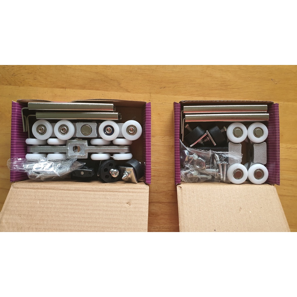 Bộ bánh xe cửa lùa HAMMERED  máng nhỏ