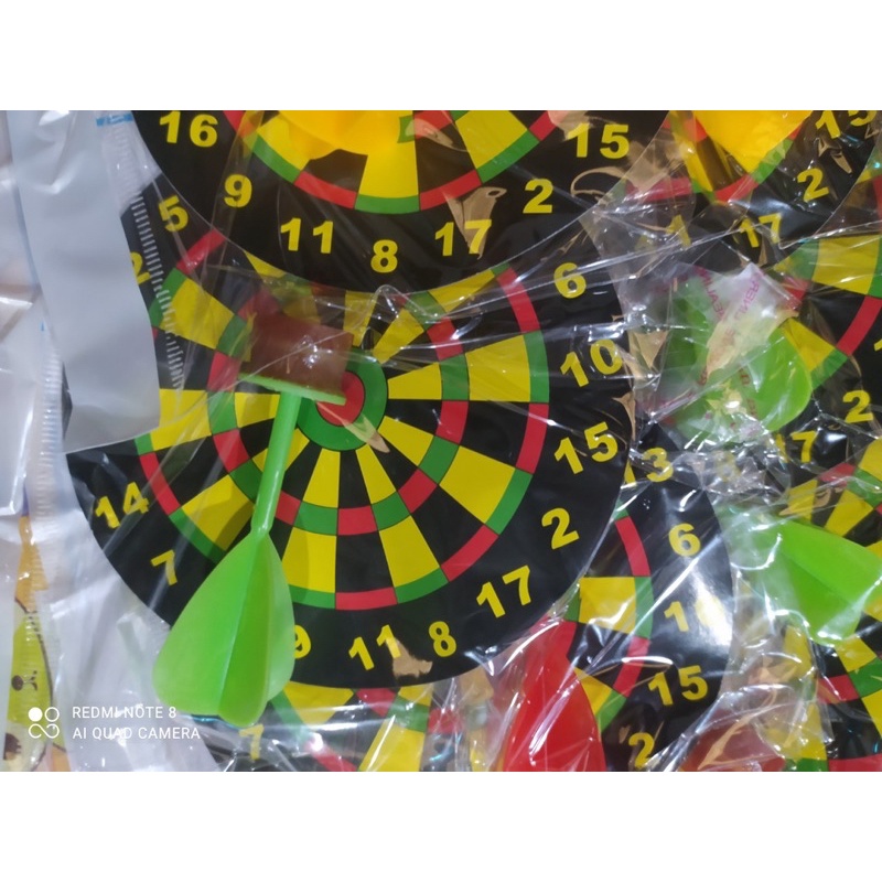 Vỉ 20 cái ném  phi tiêu sịn xò