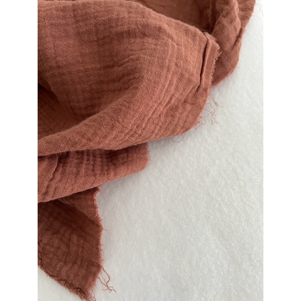 Vải xô muslin màu nâu