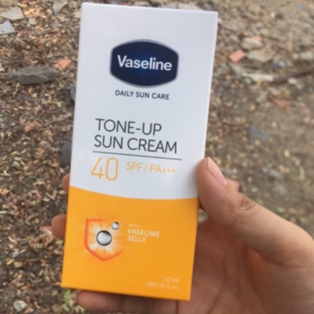 Kem chống nắng hàng ngày Vaseline Daily Sun Cream SPF50++ (50ml )