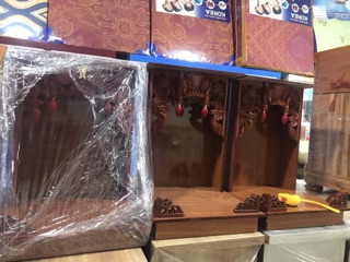 Bàn thờ ông địa ván ép cỡ trung