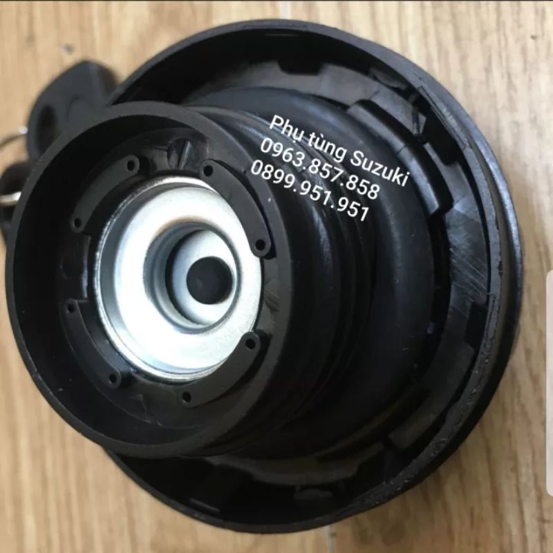 Nắp bình xăng Suzuki PRO 740Kg