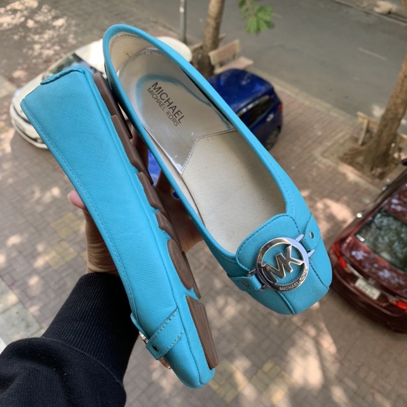 [CLEARANCE 600K sz 8 - nhập mã PUMI800] Giày Michael Kors Aqua Blue