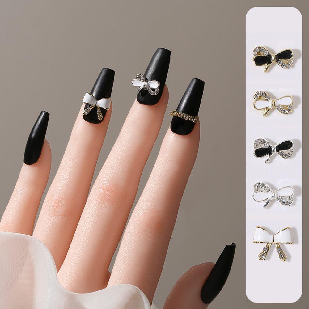 Phụ Kiện Trang Trí Móng Tay Hình Nơ Màu Trắng Đen Thời Trang