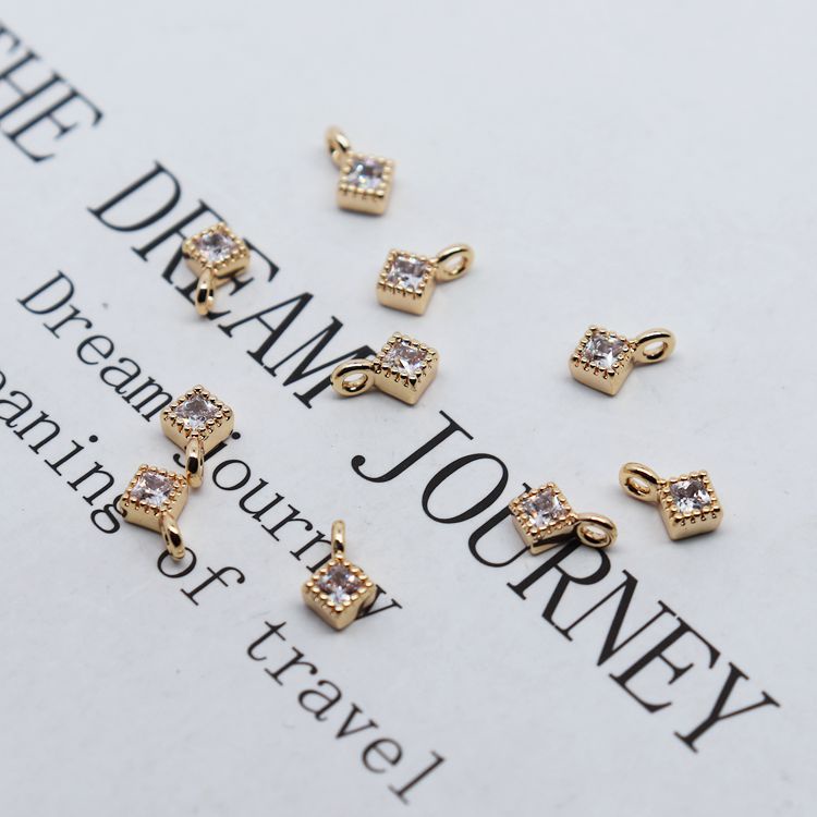 Mặt Dây Chuyền/ Khuyên Tai/ Vòng Tay Hình Vuông Mini Bằng Đồng 18k Đính Đá Zircon diy