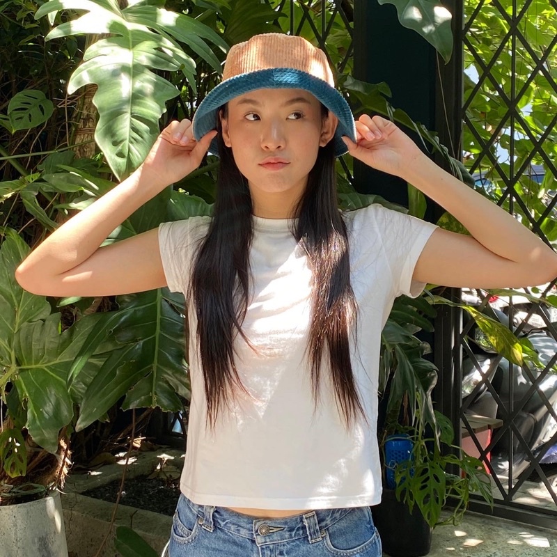 Nón NEE NEE đội được 2 mặt chất vải nhung tăm