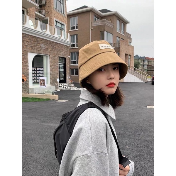 nón trời trang hình tem