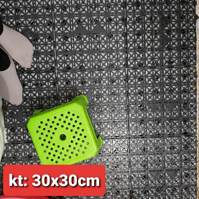 Tấm Nhựa Ghép Trải Sàn Nhà Tắm, Nhà Bếp, Vệ Sinh Sạch Sẽ 30x30cm