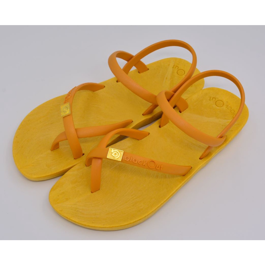 Giày xỏ ngón Blackout