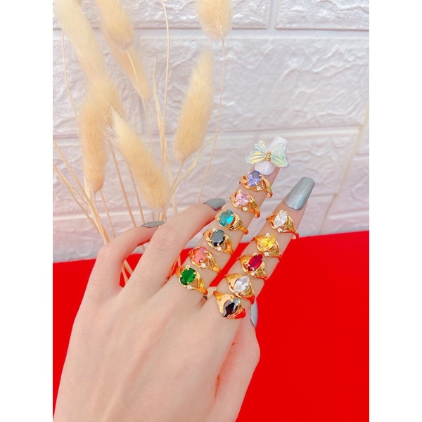 nhẫn đá giọt lệ