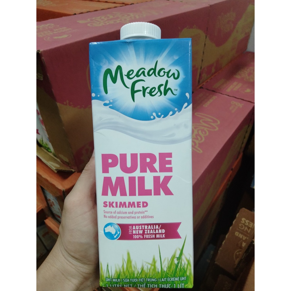 Thùng 12 hộp Sữa Meadow Fresh Sữa Tươi Tách Béo 1L - Sữa Úc Nhập Khẩu