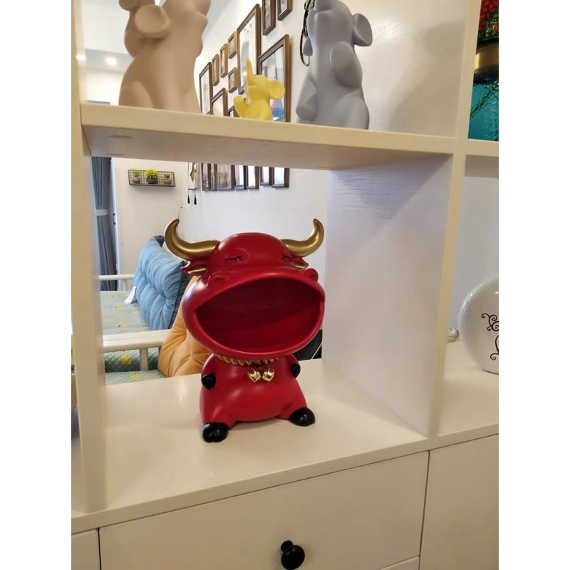 Tượng decor phòng khách, kệ đựng đồ dùng decor nhà cửa trâu sừng vàng 2021