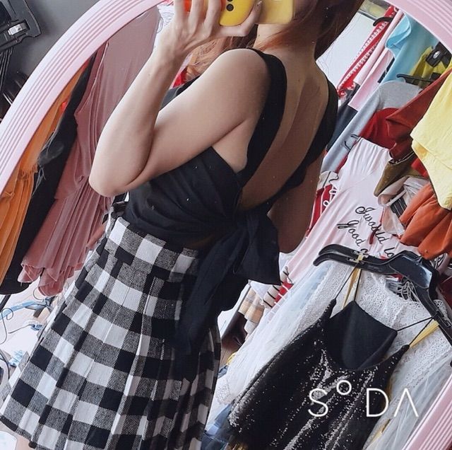 [Mã FASHIONT4WA2 giảm 10K đơn 50K] Áo cánh tiên croptop cột nơ sau kèm mod ngực quyến rũ. | BigBuy360 - bigbuy360.vn