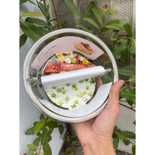 Hộp Thủy Tinh Tròn Chia 2 Ngăn Nikko [INOCHI] 950ml Chịu Nhiệt Cao Cấp..