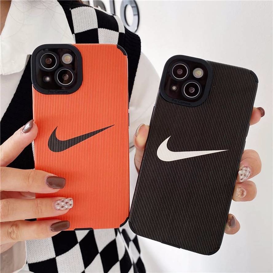 Ốp điện thoại chống sốc màu cam/ màu đen bảo vệ camera thích hợp cho iPhone 13 12 11