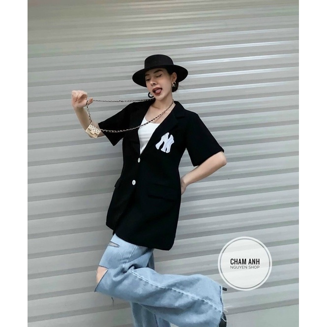 Áo vest cộc tay thêu N Y