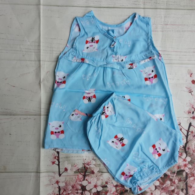 Đồ tone bé gai